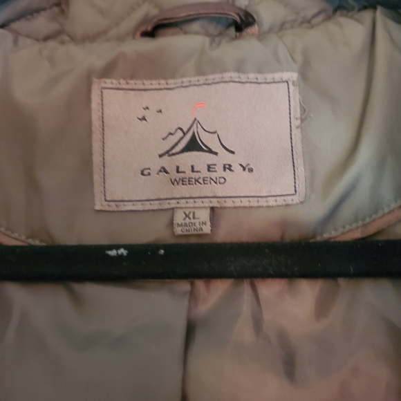 LIKE NEW- WORN ONCE- Army Green Hooded Jacket - Picture 3 of 8